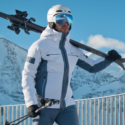 У пошуках ідеального гірськолижного костюму: все, що потрібно знати
