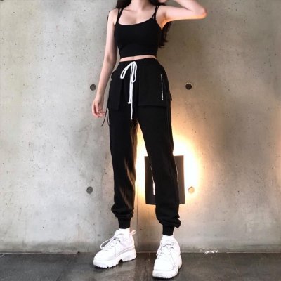 Крокуйте із задоволенням: ваш гід по стильному спортивному одязі для ходьби