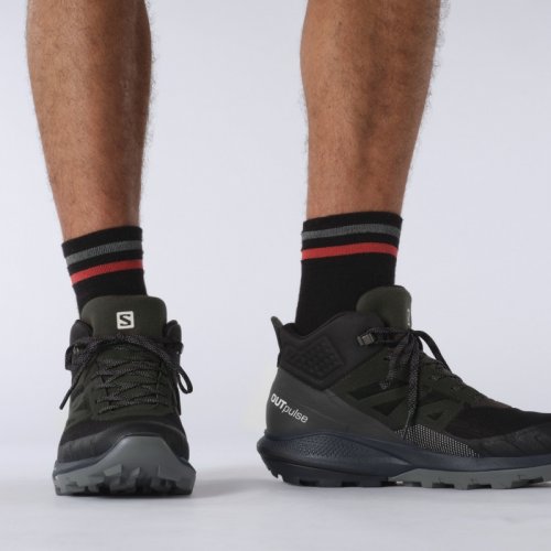 Черевики SALOMON OUTpulse Mid GTX чол. чорний 9