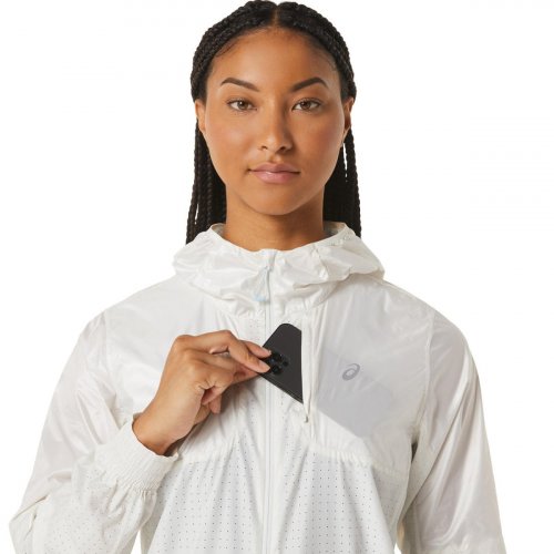 Куртка ASICS NAGINO RUN JACKET жін. білий XS