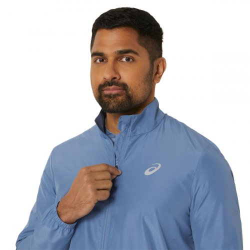 Куртка ASICS CORE JACKET чол. блакитний S