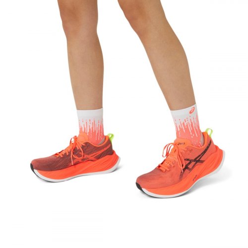 Носки ASICS PERFORMANCE RUN SOCK QUARTER уни. кораловый III