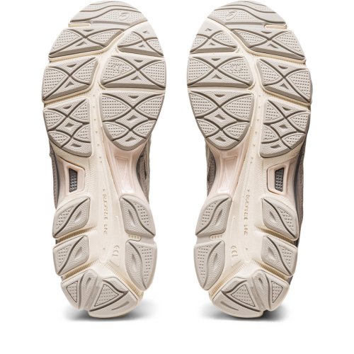 Кросівки ASICS GEL-NYC чол. бежевий 4