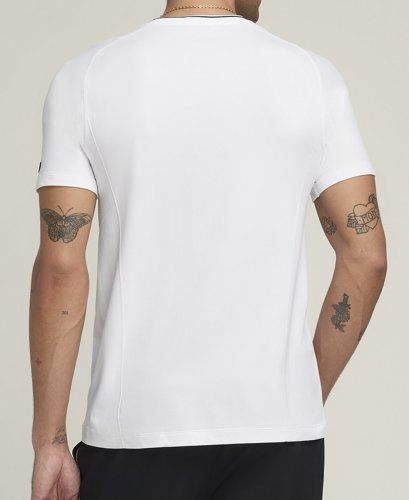 Футболка Wilson муж. TEAM SEAMLESS CREW WHITE белый SM