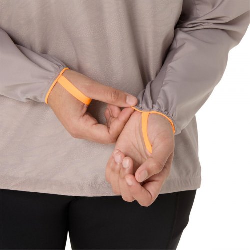 Ветровка ASICS FUJITRAIL PACKABLE WINDBREAKER жен. серый M