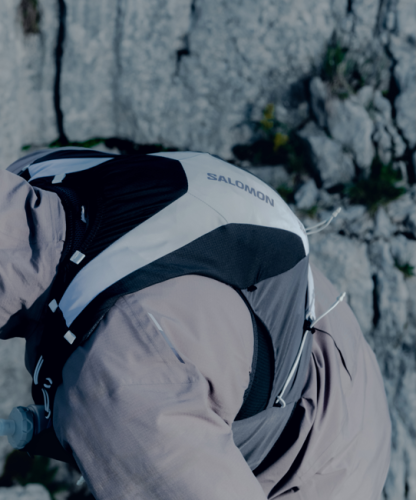 Жилет для бега Salomon ADV SKIN 12 GRADIENT SET уни. черный-зеленый M